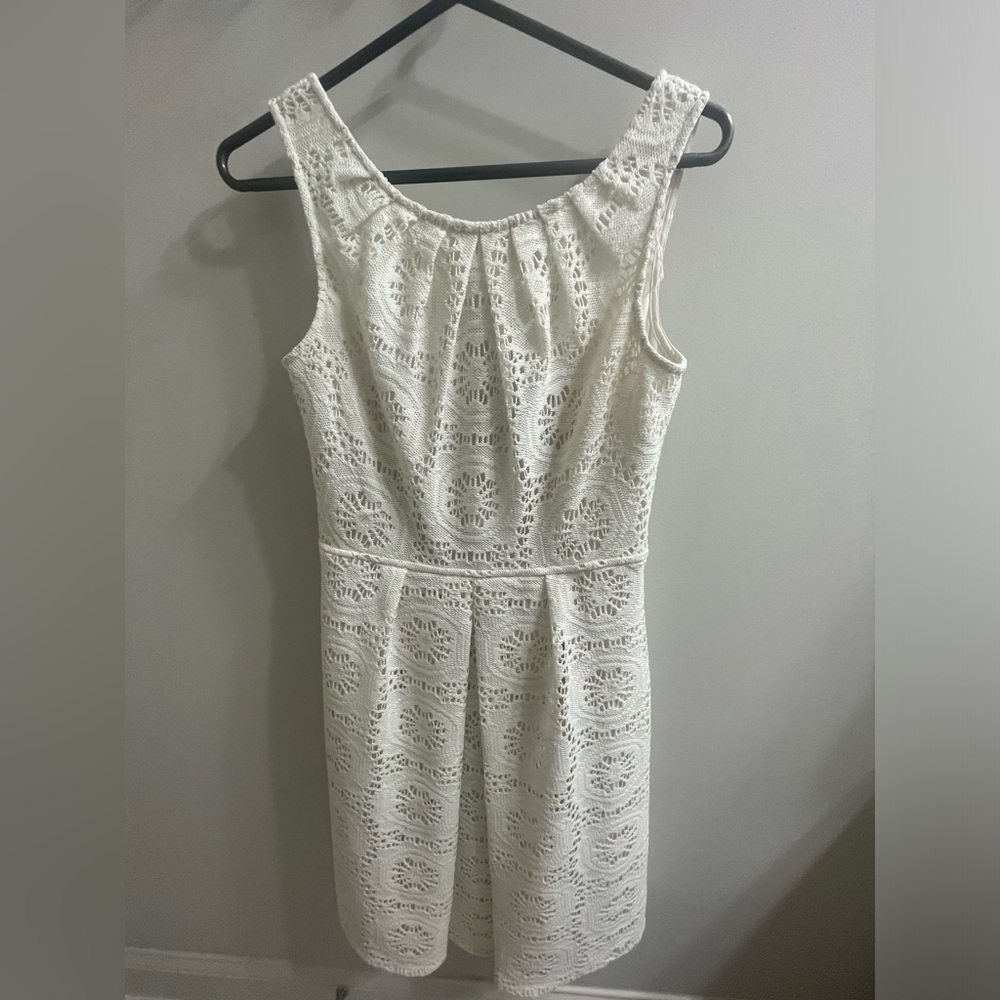 Adrianna Papell White Crochet Lace Sleeveless Dress Size 6